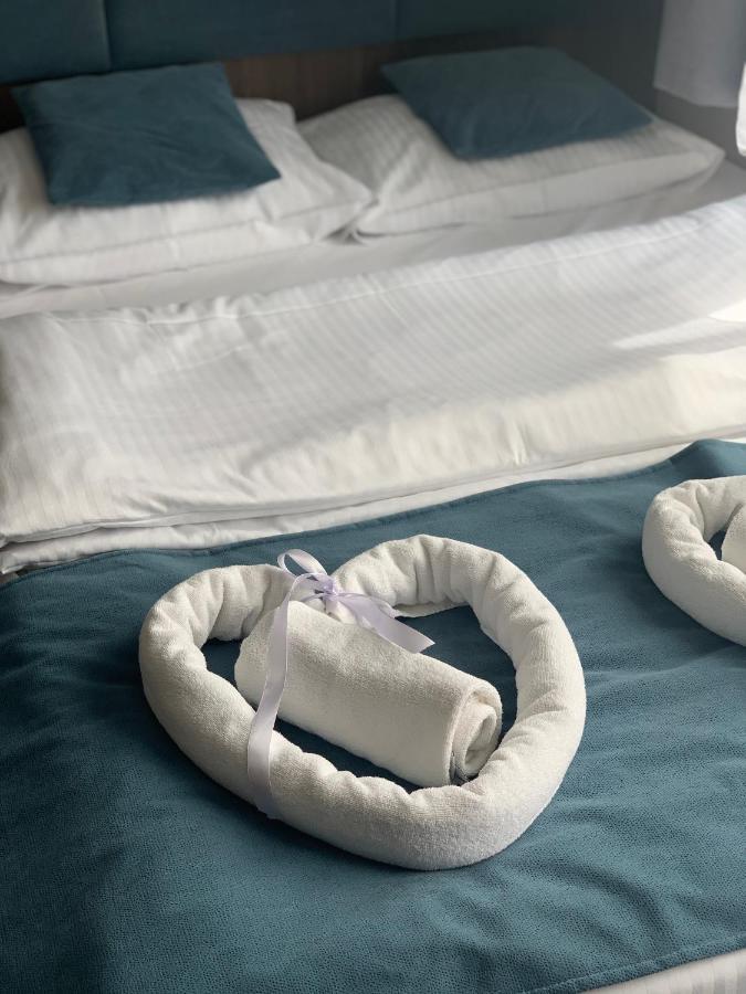 Hotel Sleep Wroclaw Bagian luar foto