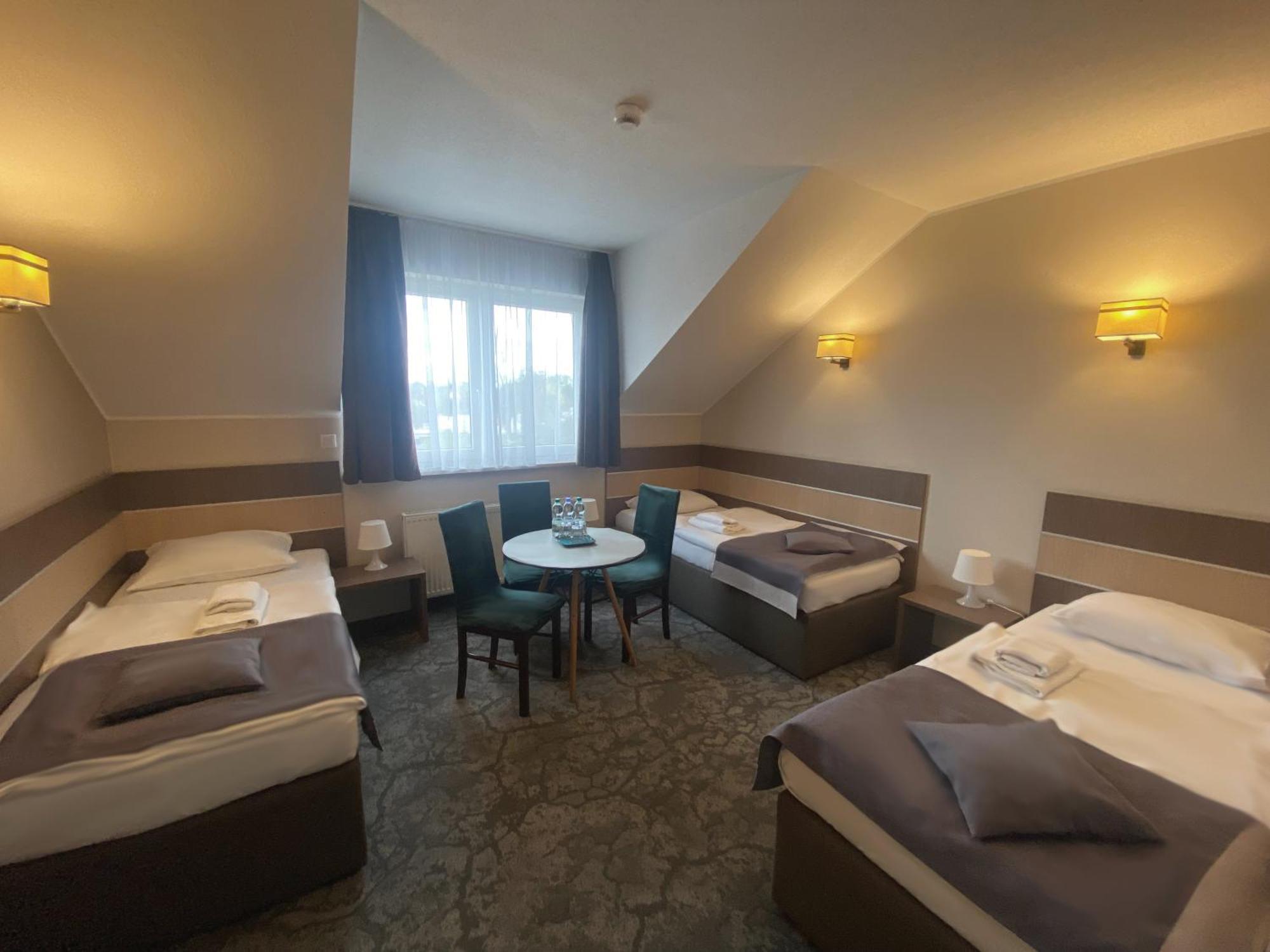 Hotel Sleep Wroclaw Bagian luar foto