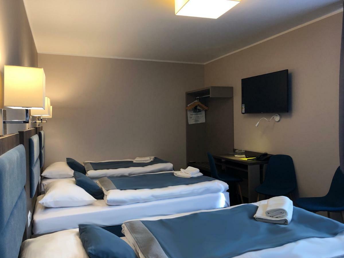 Hotel Sleep Wroclaw Bagian luar foto